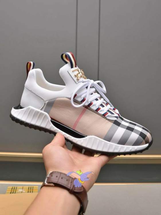 Picture of Burberry Shoes _SKUBurberrysz38-44ngh02551982